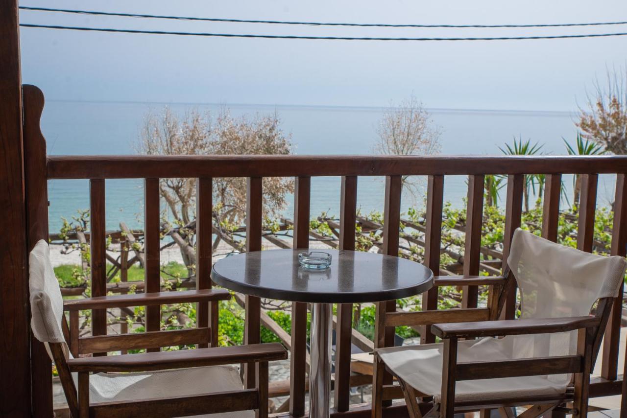 Hotel Cleopatra Хорефто Екстер'єр фото